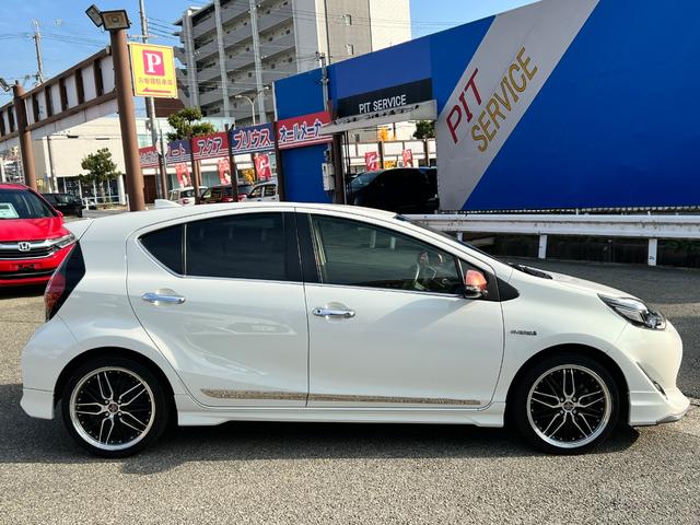 アクア Ｇ　後期型　モデリスタエアロ　衝突軽減ブレーキ　ＴＶ　ナビ　Ｂｌｕｅｔｏｏｔｈ　バックカメラ　ＥＴＣ　電動格納ミラー　スマートキー　クルーズコントロール　社外アルミホイール　シートカバー　保証付（19枚目）