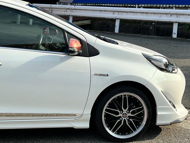 アクア Ｇ　後期型　モデリスタエアロ　衝突軽減ブレーキ　ＴＶ　ナビ　Ｂｌｕｅｔｏｏｔｈ　バックカメラ　ＥＴＣ　電動格納ミラー　スマートキー　クルーズコントロール　社外アルミホイール　シートカバー　保証付（21枚目）