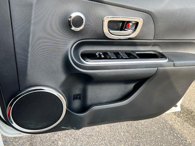 アクア Ｇ　後期型　モデリスタエアロ　衝突軽減ブレーキ　ＴＶ　ナビ　Ｂｌｕｅｔｏｏｔｈ　バックカメラ　ＥＴＣ　電動格納ミラー　スマートキー　クルーズコントロール　社外アルミホイール　シートカバー　保証付（54枚目）