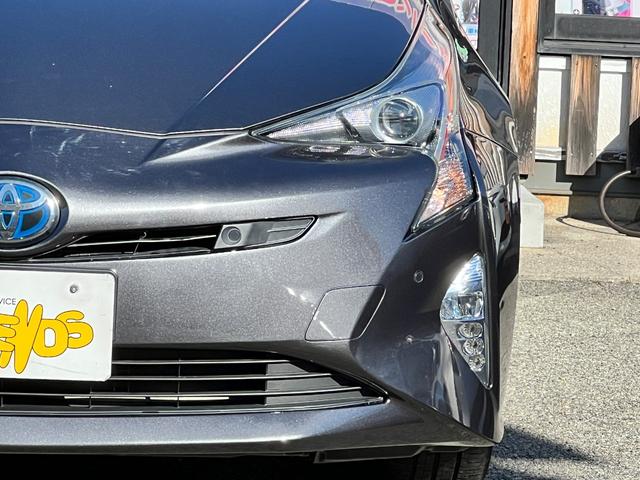 プリウス Aプレミアム ツーリングセレクション 衝突軽減ブレーキ 純正17インチアルミホイール 9型ナビTV バックカメラ Bluetooth ETC 黒革シート シートヒーター クルーズコントロール オートハイビーム 保証付(8枚目)