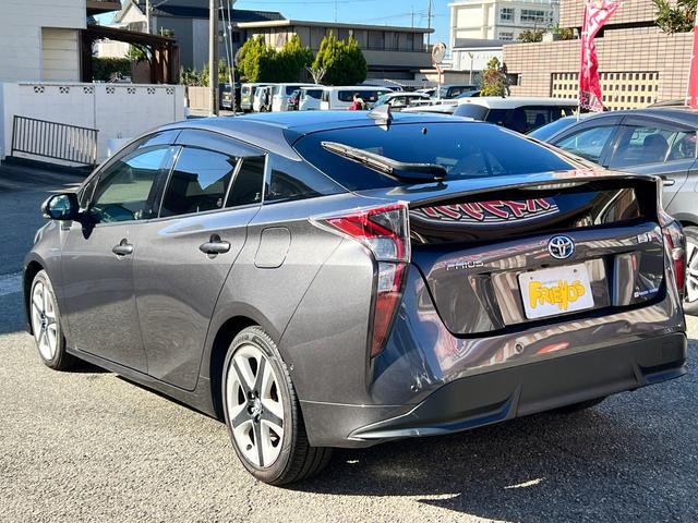 プリウス Aプレミアム ツーリングセレクション 衝突軽減ブレーキ 純正17インチアルミホイール 9型ナビTV バックカメラ Bluetooth ETC 黒革シート シートヒーター クルーズコントロール オートハイビーム 保証付(30枚目)