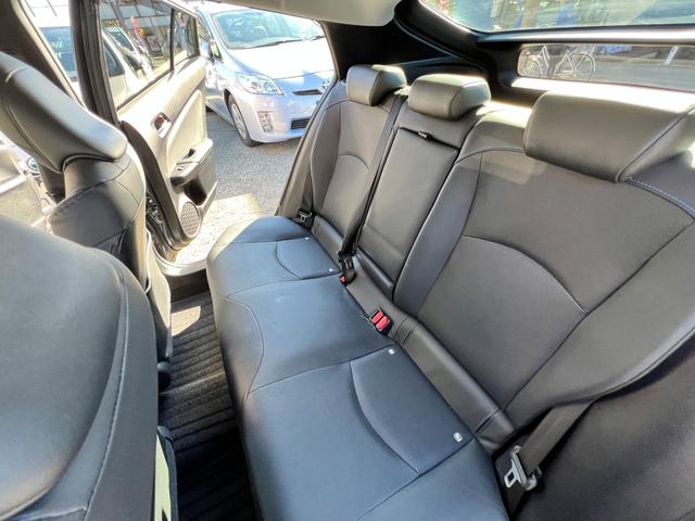 プリウス Aプレミアム ツーリングセレクション 衝突軽減ブレーキ 純正17インチアルミホイール 9型ナビTV バックカメラ Bluetooth ETC 黒革シート シートヒーター クルーズコントロール オートハイビーム 保証付(64枚目)