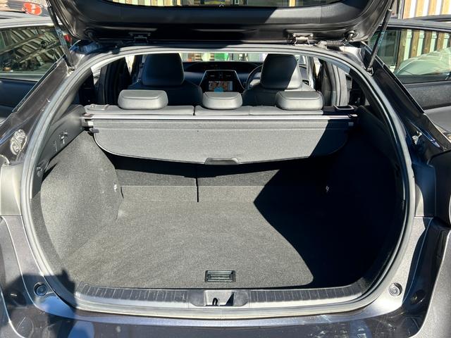 プリウス Aプレミアム ツーリングセレクション 衝突軽減ブレーキ 純正17インチアルミホイール 9型ナビTV バックカメラ Bluetooth ETC 黒革シート シートヒーター クルーズコントロール オートハイビーム 保証付(65枚目)