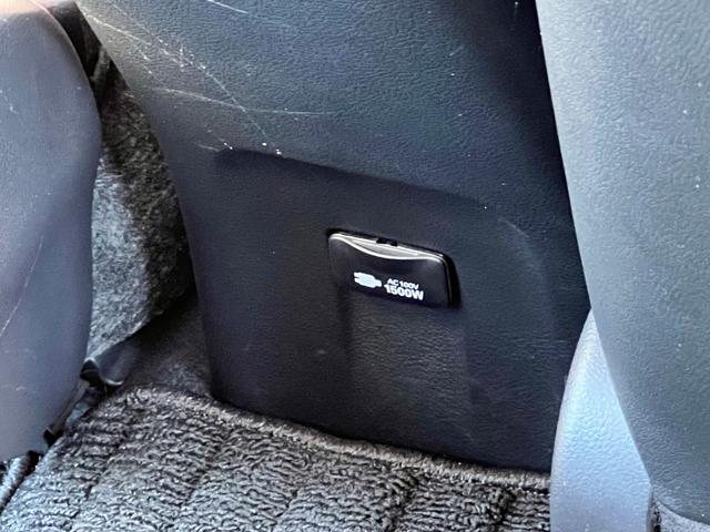 プリウス Aプレミアム ツーリングセレクション 衝突軽減ブレーキ 純正17インチアルミホイール 9型ナビTV バックカメラ Bluetooth ETC 黒革シート シートヒーター クルーズコントロール オートハイビーム 保証付(68枚目)