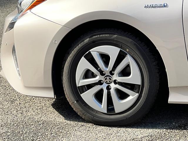 プリウス Ａ　衝突軽減ブレーキ　ナビ　ＴＶ　バックカメラ　Ｂｌｕｅｔｏｏｔｈ　ＥＴＣ　クルーズコントロール　ドライブレコーダー　純正ＡＷ　保証付（25枚目）