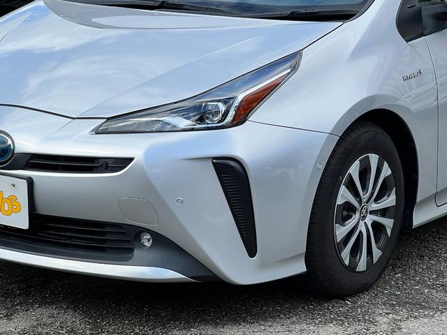 プリウス Aプレミアム 後期型 衝突軽減ブレーキ 9型ナビTV バックカメラ Bluetooth ETC ドライブレコーダー 黒革シート シートヒーター シートエアコン クルーズコントロール 純正AW 保証付(11枚目)