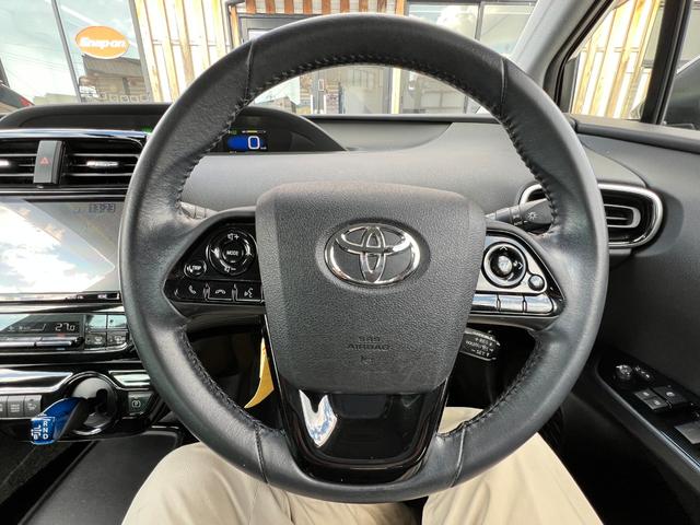 プリウス Aプレミアム 後期型 衝突軽減ブレーキ 9型ナビTV バックカメラ Bluetooth ETC ドライブレコーダー 黒革シート シートヒーター シートエアコン クルーズコントロール 純正AW 保証付(39枚目)