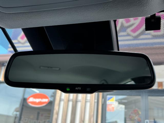 プリウス Aプレミアム 後期型 衝突軽減ブレーキ 9型ナビTV バックカメラ Bluetooth ETC ドライブレコーダー 黒革シート シートヒーター シートエアコン クルーズコントロール 純正AW 保証付(56枚目)