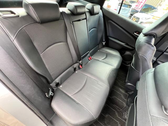 プリウス Aプレミアム 後期型 衝突軽減ブレーキ 9型ナビTV バックカメラ Bluetooth ETC ドライブレコーダー 黒革シート シートヒーター シートエアコン クルーズコントロール 純正AW 保証付(65枚目)