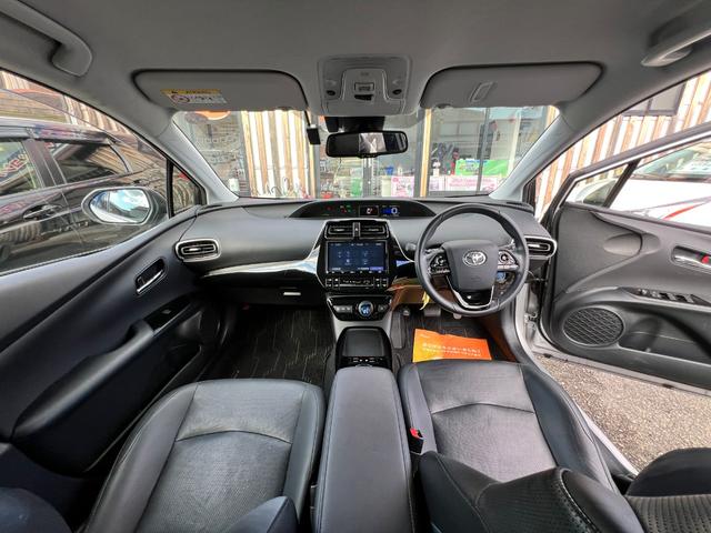 プリウス Aプレミアム 後期型 衝突軽減ブレーキ 9型ナビTV バックカメラ Bluetooth ETC ドライブレコーダー 黒革シート シートヒーター シートエアコン クルーズコントロール 純正AW 保証付(67枚目)