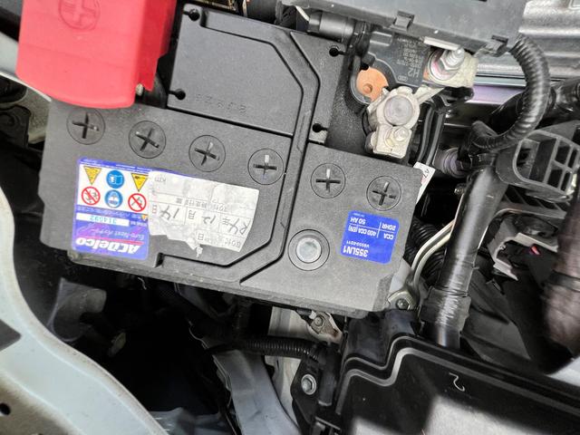 プリウス Ｓセーフティプラス　衝突軽減ブレーキ　ナビ　ＴＶ　バックカメラ　Ｂｌｕｅｔｏｏｔｈ　ＥＴＣ　ドライブレコーダー　クルーズコントロール　保証付（78枚目）