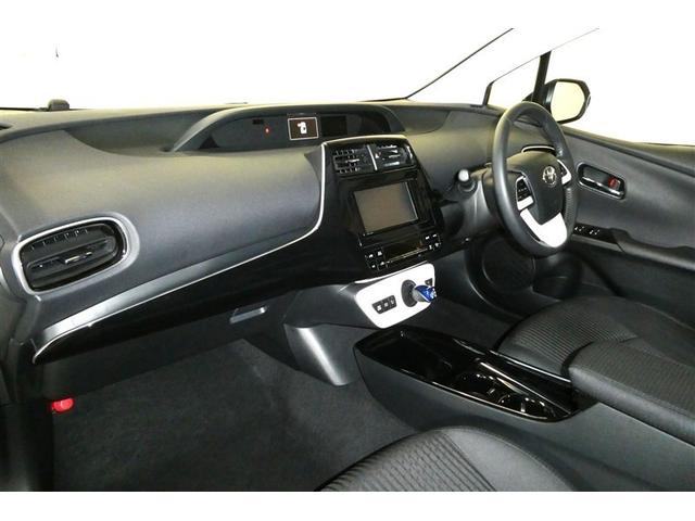 プリウス Ａ　衝突軽減ブレーキシステム　Ｂモニタ　ＬＥＤヘッド　クルーズコントロール　セキュリティー　スマートキー　パワーステアリング　ＥＴＣ　アルミホイル　オートエアコン　ＳＲＳ　ＡＢＳ　パワーウィンドウ　ＶＳＣ（11枚目）