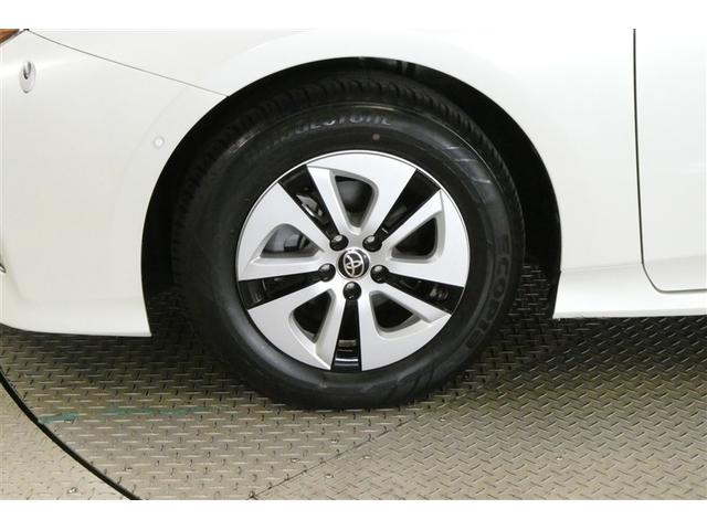 プリウス Ａ　衝突軽減ブレーキシステム　Ｂモニタ　ＬＥＤヘッド　クルーズコントロール　セキュリティー　スマートキー　パワーステアリング　ＥＴＣ　アルミホイル　オートエアコン　ＳＲＳ　ＡＢＳ　パワーウィンドウ　ＶＳＣ（37枚目）