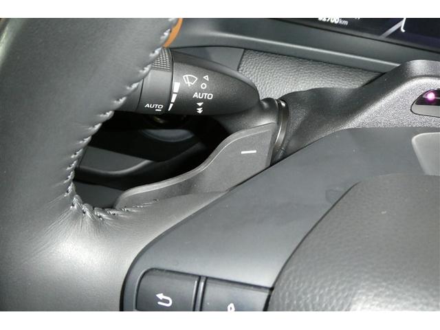 クラウンクロスオーバー ＲＳアドバンスド　衝突回避　サンル－フ　オートクルーズコントロール　横滑り防止　フルセグＴＶ　パワーシート　レザーシート　ＬＥＤ　アルミホイール　ＡＣ１００Ｖ　スマートキー　ナビ＆ＴＶ　ＡＢＳ　フルオートエアコン（33枚目）