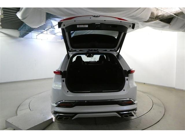 ハリアーハイブリッド Ｚ　レザーパッケージ　パノラマサンルーフ　エアロ　地デジ　横滑防止　盗難防止システム　Ｂモニター　革　ＬＥＤライト　パワーウィンドウ　クルコン　スマートキ－　助手席エアバック　パワーシート　エアバッグ　オートエアコン（9枚目）