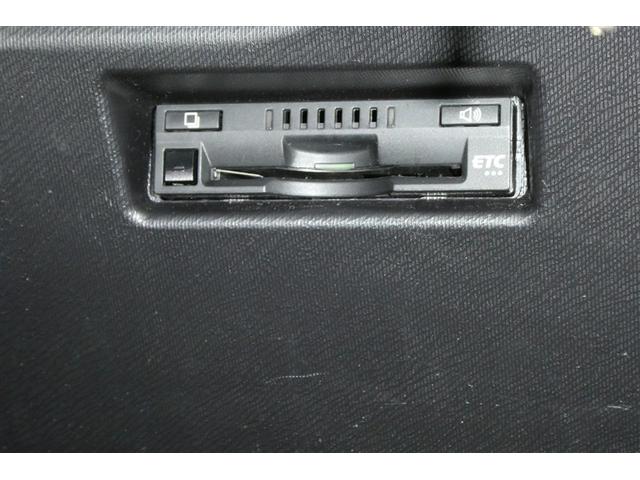 アクア Ｓ　キーレスエントリ　ドラレコ付　イモビ　ナビ＆ＴＶ　オートエアコン　デュアルエアバック　ＥＳＣ　パワーウィンドウ　ＡＵＸ端子　ＥＴＣ　ＳＲＳ　ワンセグＴＶ　パワーステアリング　ＡＢＳ　メモリーナビ（24枚目）