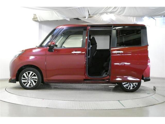 電動スライドドアは、小さいお子様やご年配の方でも楽々簡単に開閉！乗り降りしやすい優れものです！