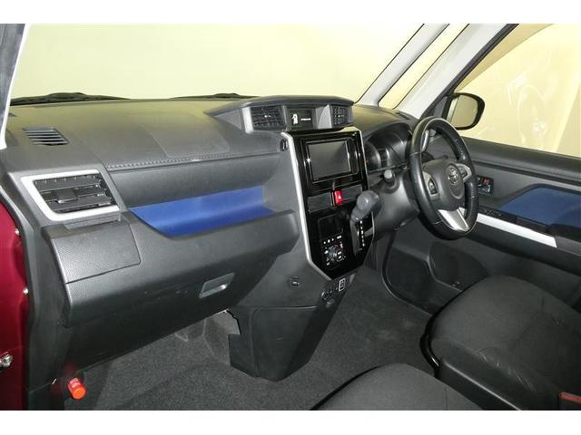 見通しのよいすっきりとした視界で、誰でも運転しやすいです。運転のしやすさは疲れにくさにも繋がりますよ♪