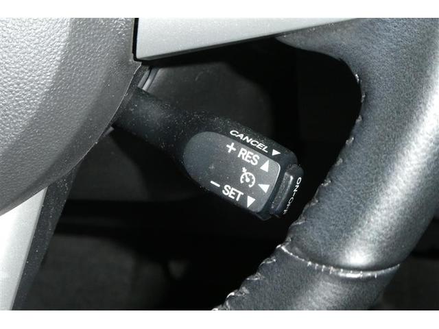 高速道路を一定速度で走行できるクルーズコントロールが付いています。