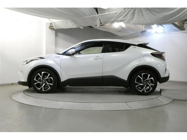 Ｃ－ＨＲ Ｇ　ハーフ革　ＴＳＳ　ＤＶＤ再生可　ＬＥＤヘッド　バックモニタ　イモビライザー　ナビ＆ＴＶ　ＥＴＣ付　キーフリーシステム　スマキー　横滑り防止機能　クルーズＣ　エアバッグ　サイドカーテンエアバック　アルミ（4枚目）