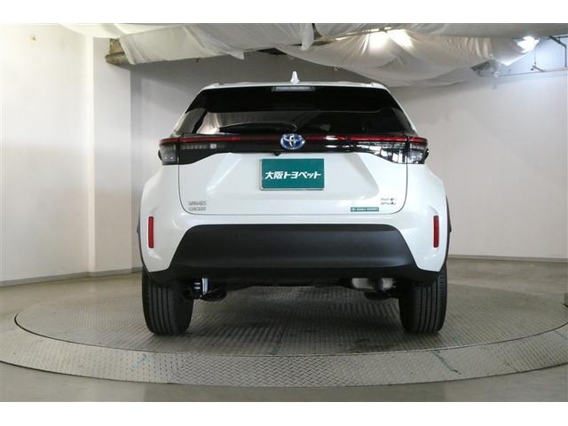 ヤリスクロス ハイブリッドＺ　インテリジェントキー　アルミホイル　ＬＥＤライト　リアカメラ　クルーズコントロール　横滑り防止システム　ナビＴＶ　メモリーナビゲーション　電動シ－ト　パワステ　オートエアコン　キーフリー　イモビライザ（7枚目）