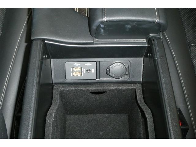 �t�r�a�[�q�������t�����Ă��܂��̂ł��莝���̉��y�@��E�X�}�z���q���Ċy���ގ����o���܂��I