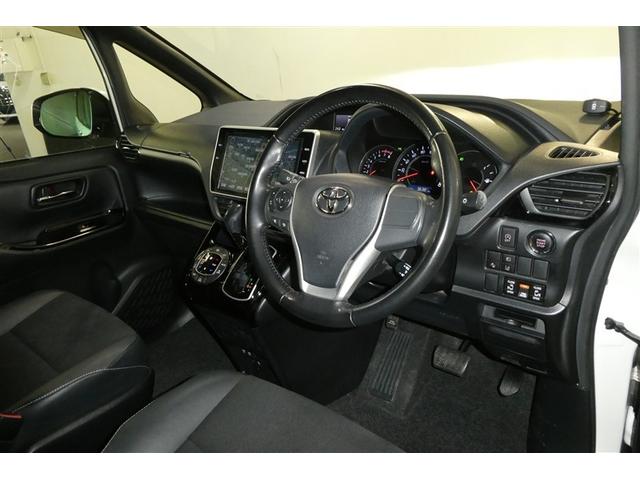 ノア Si ダブルバイビー 軽減ブレーキ スマートキ- エアロ 横滑り防止機能 AAC ウォークスルー LEDヘッドライト DVD 盗難防止システム オートクルーズ キーレス 3列シート メモリーナビ アルミホイール ABS(12枚目)