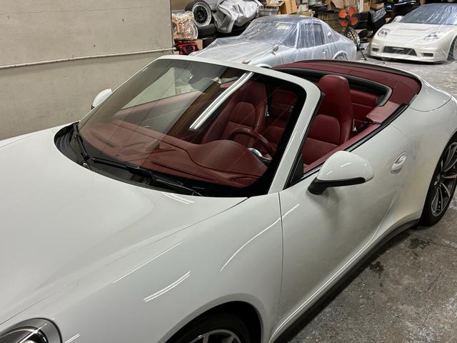 911 911カレラ4S カブリオレ 左ハンドル スポーツクロノ スポーツエキゾースト BOSE 20AWクラシックデザイン 赤革シート(6枚目)