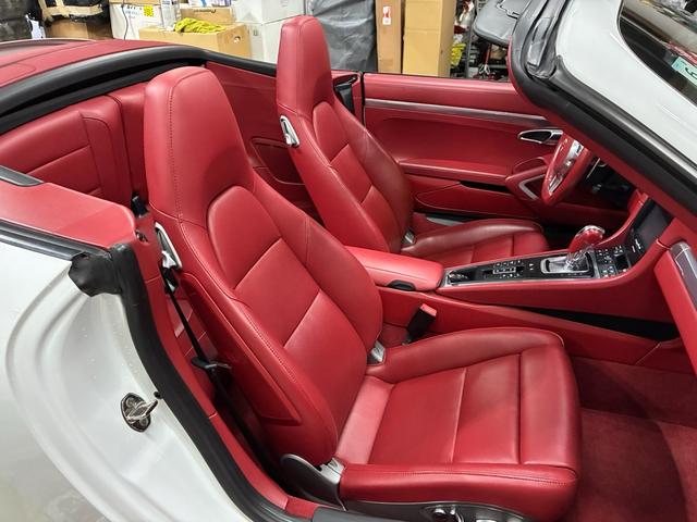 911 911カレラ4S カブリオレ 左ハンドル スポーツクロノ スポーツエキゾースト BOSE 20AWクラシックデザイン 赤革シート(21枚目)