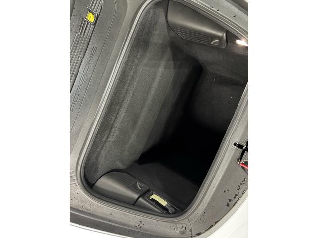 911 911カレラ4S カブリオレ 左ハンドル スポーツクロノ スポーツエキゾースト BOSE 20AWクラシックデザイン 赤革シート(30枚目)