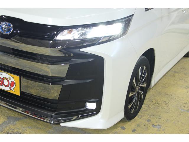 ノア ハイブリッドＳ－Ｚ　トヨタセーフティセンス・ディスプレイオーディオ・シートヒーター・Ｂｌｕｅｔｏｏｔｈ・ＵＳＢ・ＨＤＭＩ・バックモニター・ＥＴＣ・ＴＶキット・ＡＣ１００Ｖ・前後ドライブレコーダー・大型フリップダウンモニタ（11枚目）