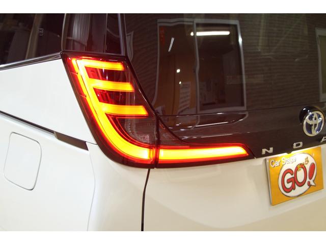 ノア ハイブリッドＳ－Ｚ　トヨタセーフティセンス・ディスプレイオーディオ・シートヒーター・Ｂｌｕｅｔｏｏｔｈ・ＵＳＢ・ＨＤＭＩ・バックモニター・ＥＴＣ・ＴＶキット・ＡＣ１００Ｖ・前後ドライブレコーダー・大型フリップダウンモニタ（14枚目）