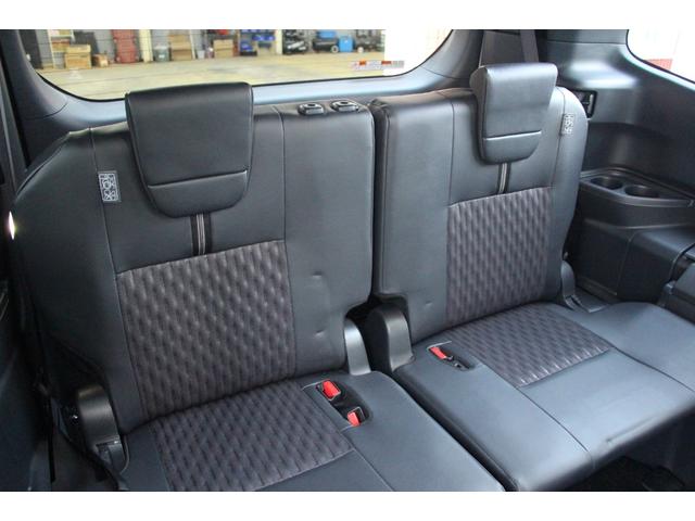 ノア ハイブリッドＳ－Ｚ　トヨタセーフティセンス・ディスプレイオーディオ・シートヒーター・Ｂｌｕｅｔｏｏｔｈ・ＵＳＢ・ＨＤＭＩ・バックモニター・ＥＴＣ・ＴＶキット・ＡＣ１００Ｖ・前後ドライブレコーダー・大型フリップダウンモニタ（29枚目）