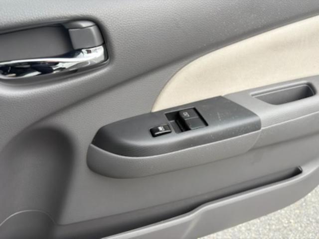 ＮＶ３５０キャラバンワゴン ＧＸ　送迎（１０人乗り）・ＬＥＤヘッドランプ＆テールランプ・アラウンドビューモニター・オートスライド・オートステップ・スマートキー・ナビ・ＴＶ・ＥＴＣ・リアエアコン・リアヒーター（41枚目）