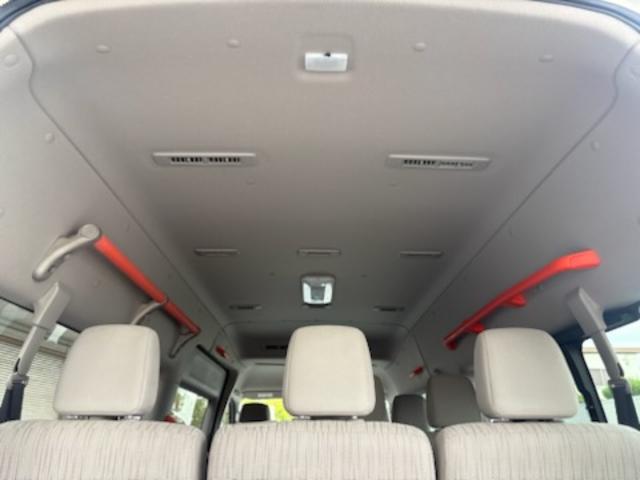 ＮＶ３５０キャラバンワゴン ＧＸ　送迎（１０人乗り）・ＬＥＤヘッドランプ＆テールランプ・アラウンドビューモニター・オートスライド・オートステップ・スマートキー・ナビ・ＴＶ・ＥＴＣ・リアエアコン・リアヒーター（54枚目）