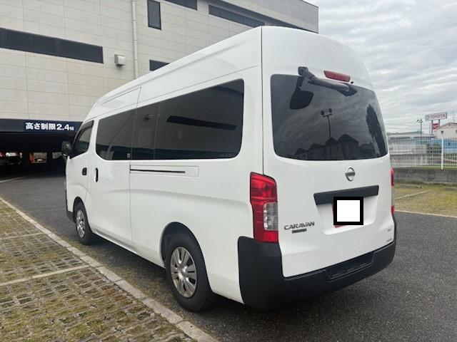 NV350キャラバンバン スーパーロングDXターボ リフター付き・ディーゼルターボ・エマージェンシーブレーキ・リモコンキー・ナビ・TV・ETC・バックカメラ・ドラレコ・フィルム貼り・(8枚目)