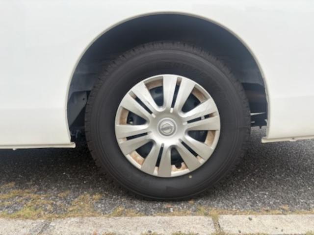 NV350キャラバンバン スーパーロングDXターボ リフター付き・ディーゼルターボ・エマージェンシーブレーキ・リモコンキー・ナビ・TV・ETC・バックカメラ・ドラレコ・フィルム貼り・(13枚目)