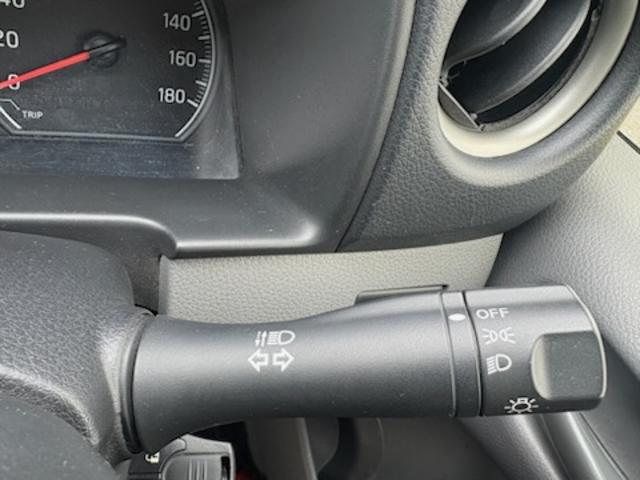 NV350キャラバンバン スーパーロングDXターボ リフター付き・ディーゼルターボ・エマージェンシーブレーキ・リモコンキー・ナビ・TV・ETC・バックカメラ・ドラレコ・フィルム貼り・(22枚目)