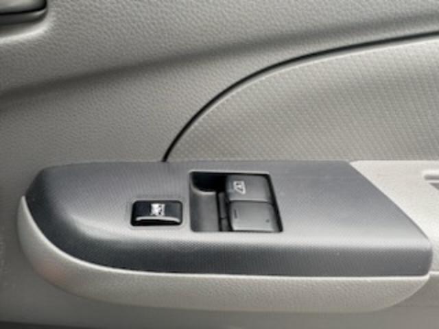 NV350キャラバンバン スーパーロングDXターボ リフター付き・ディーゼルターボ・エマージェンシーブレーキ・リモコンキー・ナビ・TV・ETC・バックカメラ・ドラレコ・フィルム貼り・(24枚目)