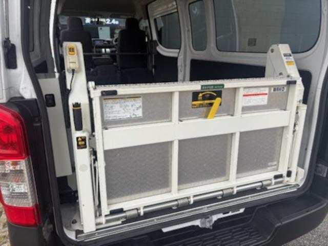 NV350キャラバンバン スーパーロングDXターボ リフター付き・ディーゼルターボ・エマージェンシーブレーキ・リモコンキー・ナビ・TV・ETC・バックカメラ・ドラレコ・フィルム貼り・(46枚目)