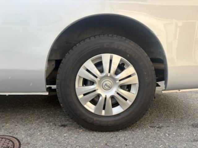 NV350キャラバンバン スーパーロング・リアエアコン・リアヒーター・バックカメラ・ディスプレイオーディオ・Bluetooth・ETC・電動スライドステップ・フォグランプ・カラードドアハンドル・フローロングマット(14枚目)