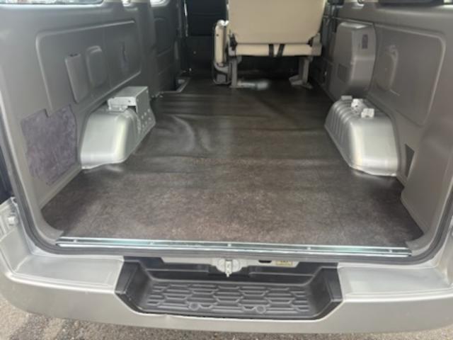 NV350キャラバンバン スーパーロング・リアエアコン・リアヒーター・バックカメラ・ディスプレイオーディオ・Bluetooth・ETC・電動スライドステップ・フォグランプ・カラードドアハンドル・フローロングマット(26枚目)