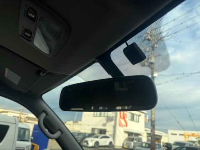 NV350キャラバンバン スーパーロング・リアエアコン・リアヒーター・バックカメラ・ディスプレイオーディオ・Bluetooth・ETC・電動スライドステップ・フォグランプ・カラードドアハンドル・フローロングマット(35枚目)