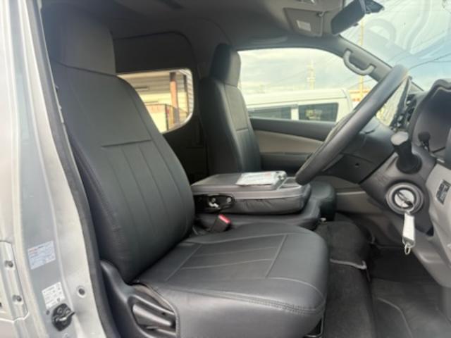 NV350キャラバンバン スーパーロング・リアエアコン・リアヒーター・バックカメラ・ディスプレイオーディオ・Bluetooth・ETC・電動スライドステップ・フォグランプ・カラードドアハンドル・フローロングマット(36枚目)