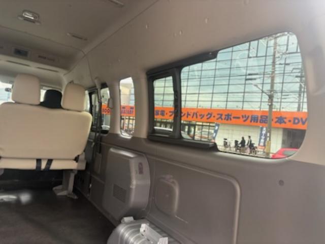 NV350キャラバンバン スーパーロング・リアエアコン・リアヒーター・バックカメラ・ディスプレイオーディオ・Bluetooth・ETC・電動スライドステップ・フォグランプ・カラードドアハンドル・フローロングマット(39枚目)