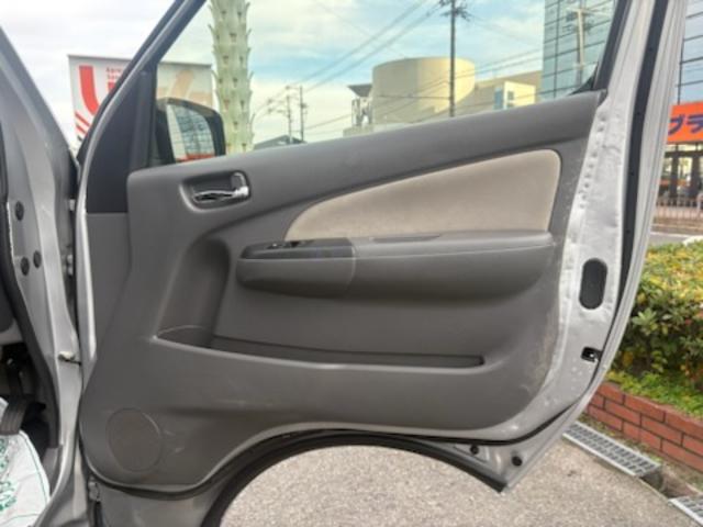 NV350キャラバンバン スーパーロング・リアエアコン・リアヒーター・バックカメラ・ディスプレイオーディオ・Bluetooth・ETC・電動スライドステップ・フォグランプ・カラードドアハンドル・フローロングマット(40枚目)