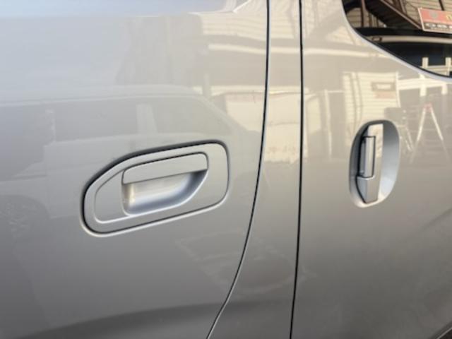 NV350キャラバンバン スーパーロング・リアエアコン・リアヒーター・バックカメラ・ディスプレイオーディオ・Bluetooth・ETC・電動スライドステップ・フォグランプ・カラードドアハンドル・フローロングマット(46枚目)