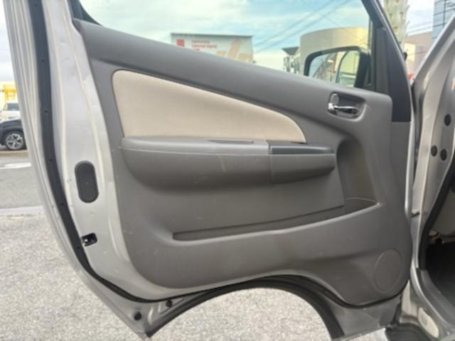 NV350キャラバンバン スーパーロング・リアエアコン・リアヒーター・バックカメラ・ディスプレイオーディオ・Bluetooth・ETC・電動スライドステップ・フォグランプ・カラードドアハンドル・フローロングマット(53枚目)