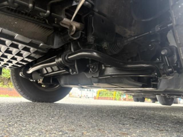 NV350キャラバンバン スーパーロング・リアエアコン・リアヒーター・バックカメラ・ディスプレイオーディオ・Bluetooth・ETC・電動スライドステップ・フォグランプ・カラードドアハンドル・フローロングマット(64枚目)