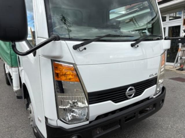 アトラストラック ロングスーパーローＤＸ　幌車・木製荷台・Ｗタイヤ・荷台寸法（長さ４．３ｍ・幅１．７８ｍ・高さ２．１８ｍ）・ＥＭＳ・フォグランプ・Ｐ／Ｗ・ナビ・バックカメラ・ＥＴＣ・ディーゼルターボ・Ａ／Ｔ（15枚目）